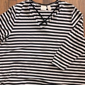 Chico’s -3/4 sleeve - fancy neck line -2